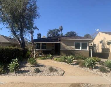 1523 N Grand Oaks Avenue - Photo Thumbnail 1