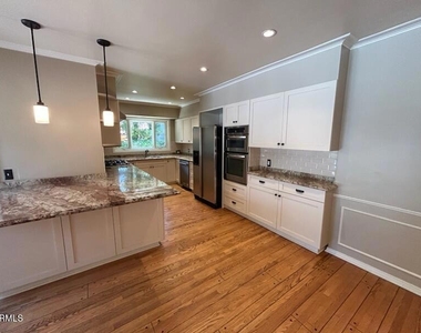 1285 Lorain Road - Photo Thumbnail 8