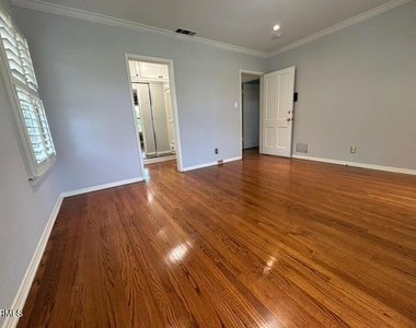 1285 Lorain Road - Photo Thumbnail 14
