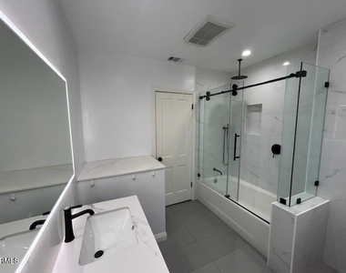 1285 Lorain Road - Photo Thumbnail 11