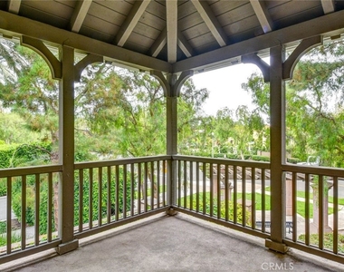 45 Leucadia - Photo Thumbnail 11