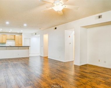 45 Leucadia - Photo Thumbnail 3