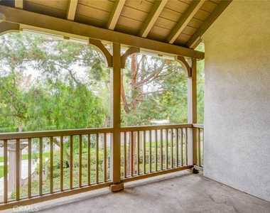 45 Leucadia - Photo Thumbnail 12