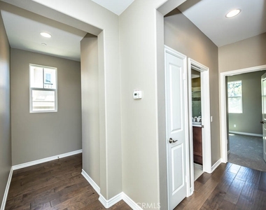 5041 Menton Lane - Photo Thumbnail 13