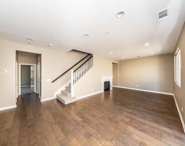 5041 Menton Lane - Photo Thumbnail 9