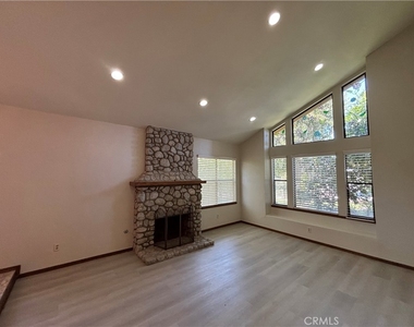 2230 E Vista Mesa - Photo Thumbnail 18