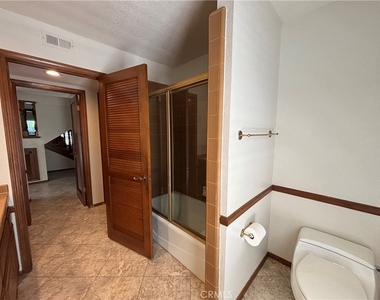 2230 E Vista Mesa - Photo Thumbnail 12