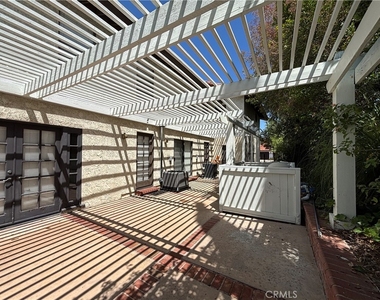 2230 E Vista Mesa - Photo Thumbnail 5