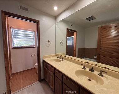 2230 E Vista Mesa - Photo Thumbnail 26