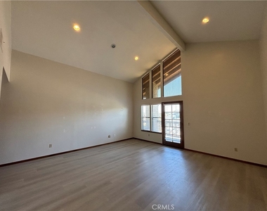 2230 E Vista Mesa - Photo Thumbnail 32