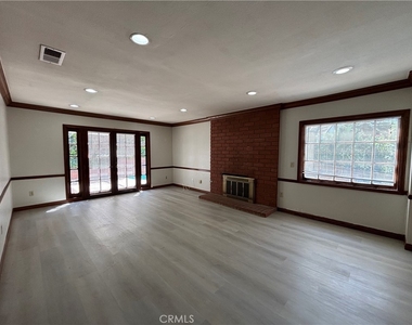2230 E Vista Mesa - Photo Thumbnail 10