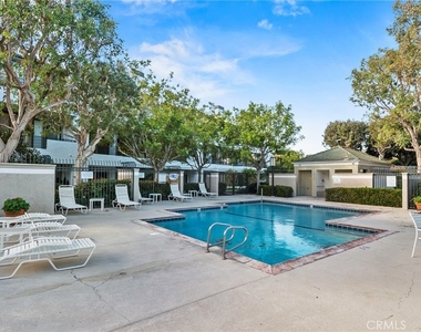280 Cagney Lane - Photo Thumbnail 17