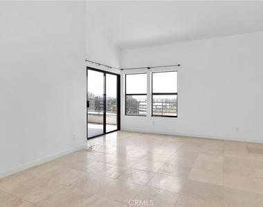 280 Cagney Lane - Photo Thumbnail 1