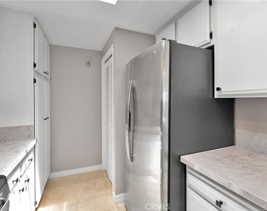280 Cagney Lane - Photo Thumbnail 5