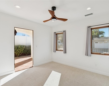 1699 Calle De Los Alamos - Photo Thumbnail 25