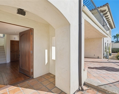 1699 Calle De Los Alamos - Photo Thumbnail 18