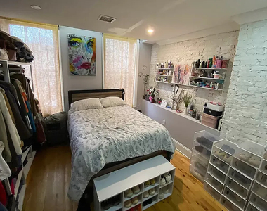 1102 Jefferson Avenue - Photo Thumbnail 5