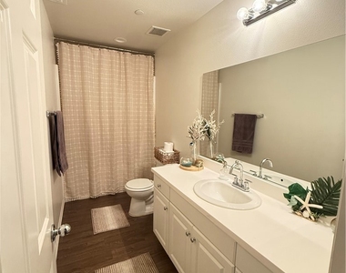 15124 Audrey Drive - Photo Thumbnail 4