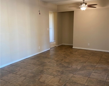 18746 Rock Springs Road - Photo Thumbnail 15