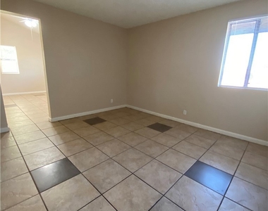 18746 Rock Springs Road - Photo Thumbnail 12