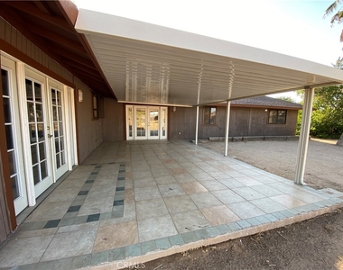 18746 Rock Springs Road - Photo Thumbnail 17