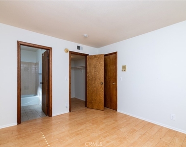 14450 Benefit Street - Photo Thumbnail 16