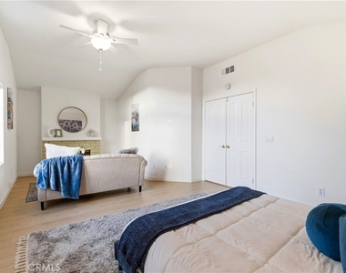 28360 Easton Lane - Photo Thumbnail 54