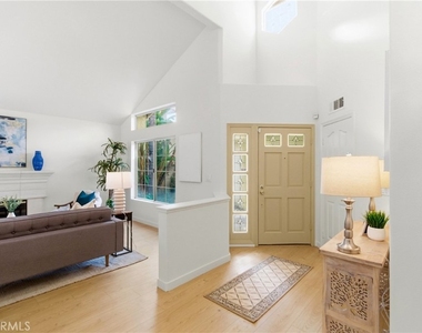 28360 Easton Lane - Photo Thumbnail 6