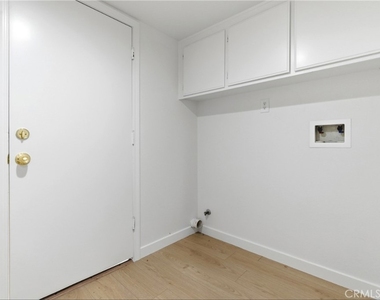 28360 Easton Lane - Photo Thumbnail 29
