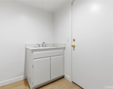 28360 Easton Lane - Photo Thumbnail 30