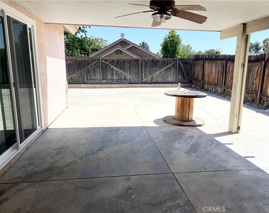 1084 E Evans Street - Photo Thumbnail 23