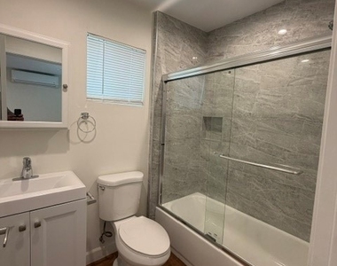 1358 E Harvard Street - Photo Thumbnail 2
