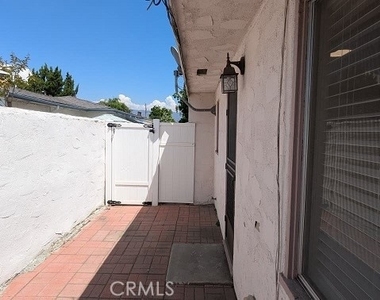 209 N Florence Street - Photo Thumbnail 17