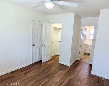 209 N Florence Street - Photo Thumbnail 8