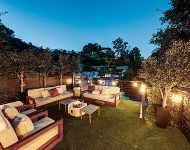 8326 Ridpath Drive - Photo Thumbnail 12