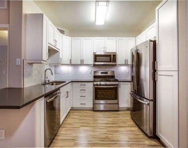 6280 W 3rd Street - Photo Thumbnail 5