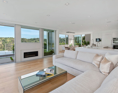 3642 Beverly Ridge Drive - Photo Thumbnail 15