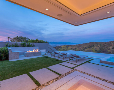 3642 Beverly Ridge Drive - Photo Thumbnail 6