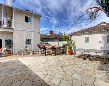 6322 W 78th Place - Photo Thumbnail 25