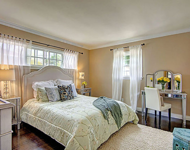 6322 W 78th Place - Photo Thumbnail 19