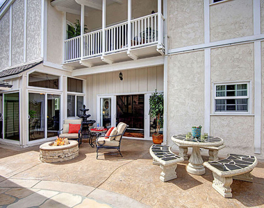 6322 W 78th Place - Photo Thumbnail 24