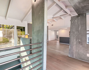 1127 Angelo Drive - Photo Thumbnail 5