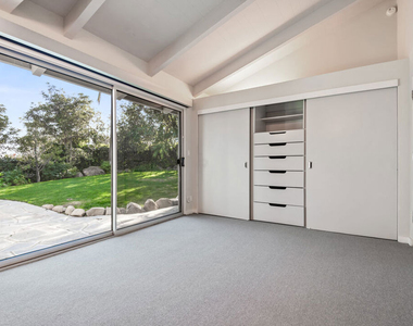 1127 Angelo Drive - Photo Thumbnail 19