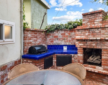 8335 W Manchester Avenue - Photo Thumbnail 25