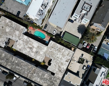 2721 2nd Street - Photo Thumbnail 25