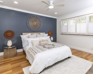2721 2nd Street - Photo Thumbnail 2