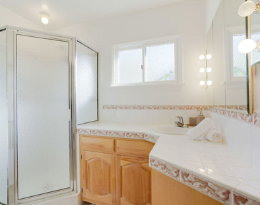 6207 Melba Avenue - Photo Thumbnail 25