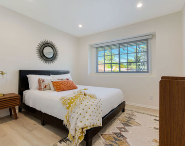 6207 Melba Avenue - Photo Thumbnail 17