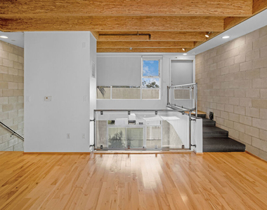 717 N Highland Avenue - Photo Thumbnail 20