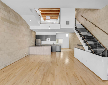 717 N Highland Avenue - Photo Thumbnail 1